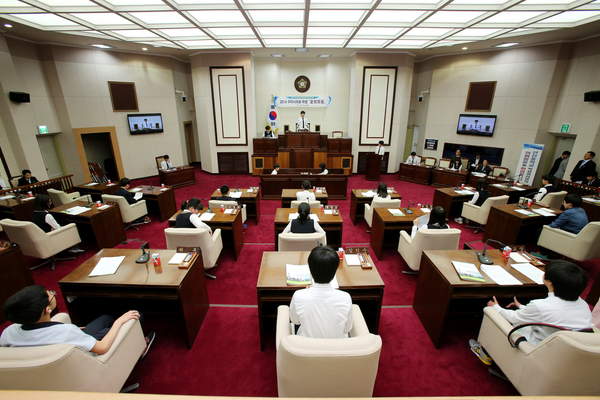 선산중학교 학생을 대상으로 모의의회 개최
