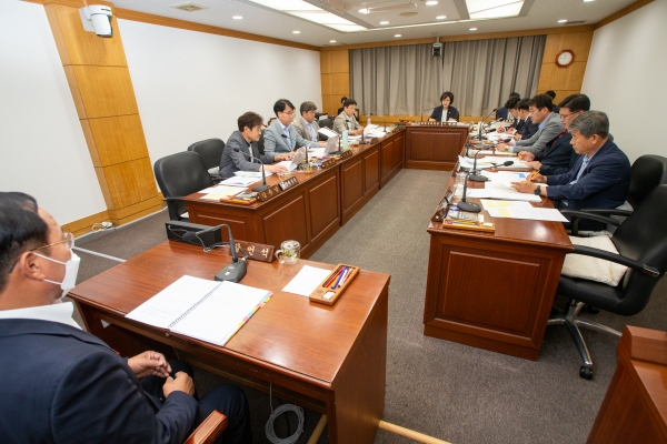 제268회 정례회 기획행정위원회 조례안 심사활동