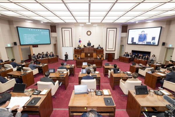 제292회 구미시의회 제2차 정례회 개회식 및 제1차 본회의 활동
